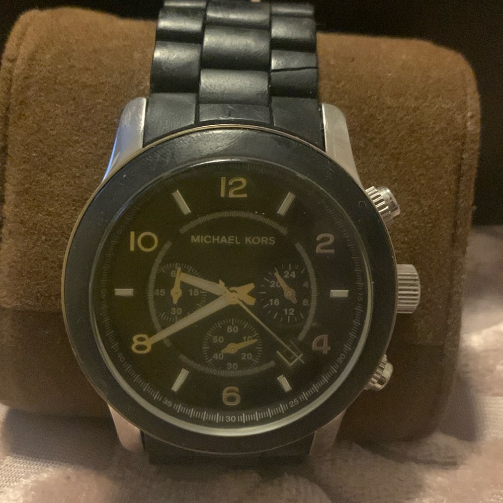 Men Michael Kors watch